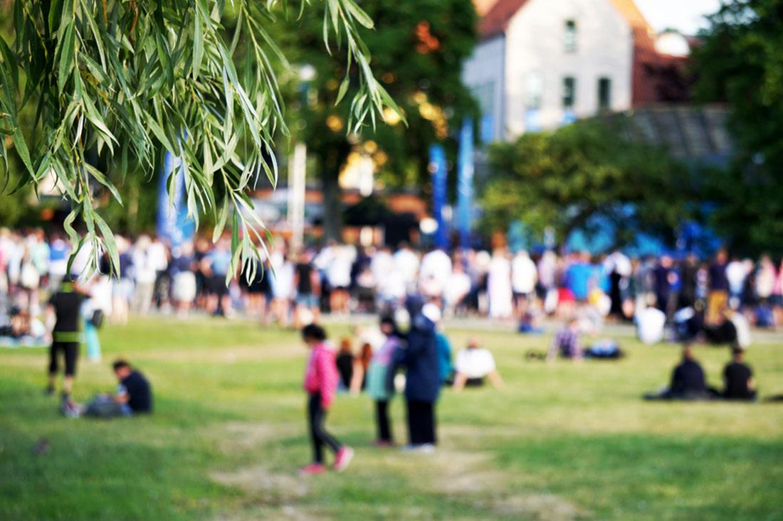 Almedalen with the main stage in the background. Photographer: Malin Ericsson/Region Gotland