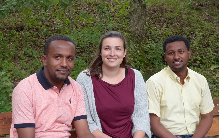 Samuel Abera, Marleen Poot och Yabebal Ayalew under SND:s två utbildningsveckor i datahantering.